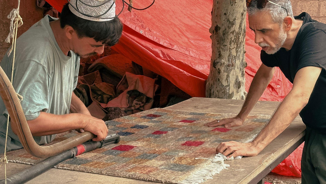 Rich History of Pakistani Rug Making - Imam Carpet Co