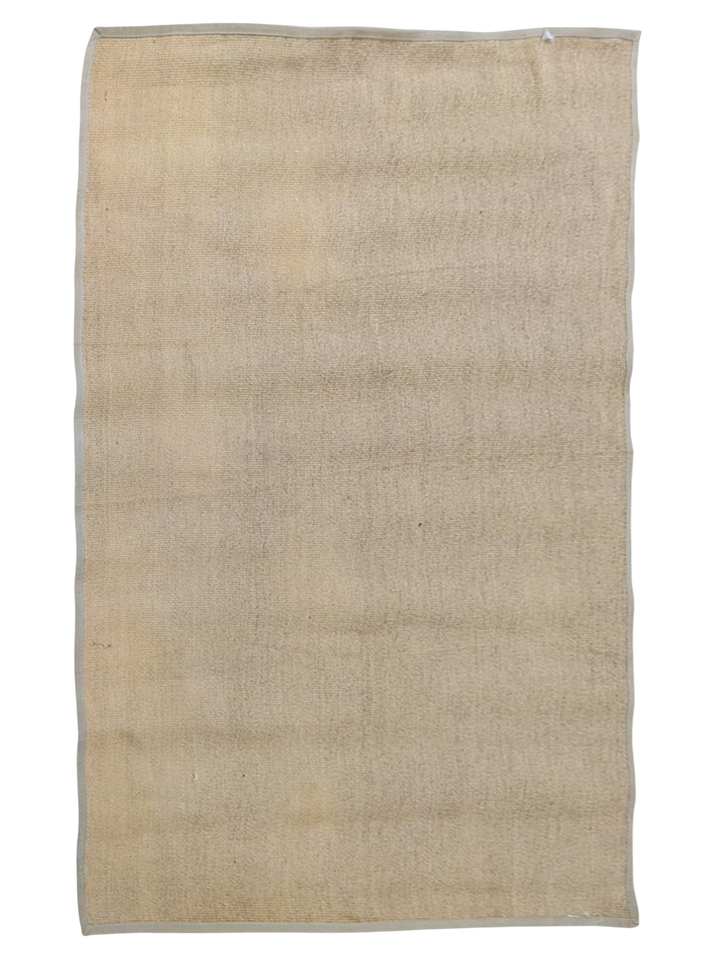 JUT1811139