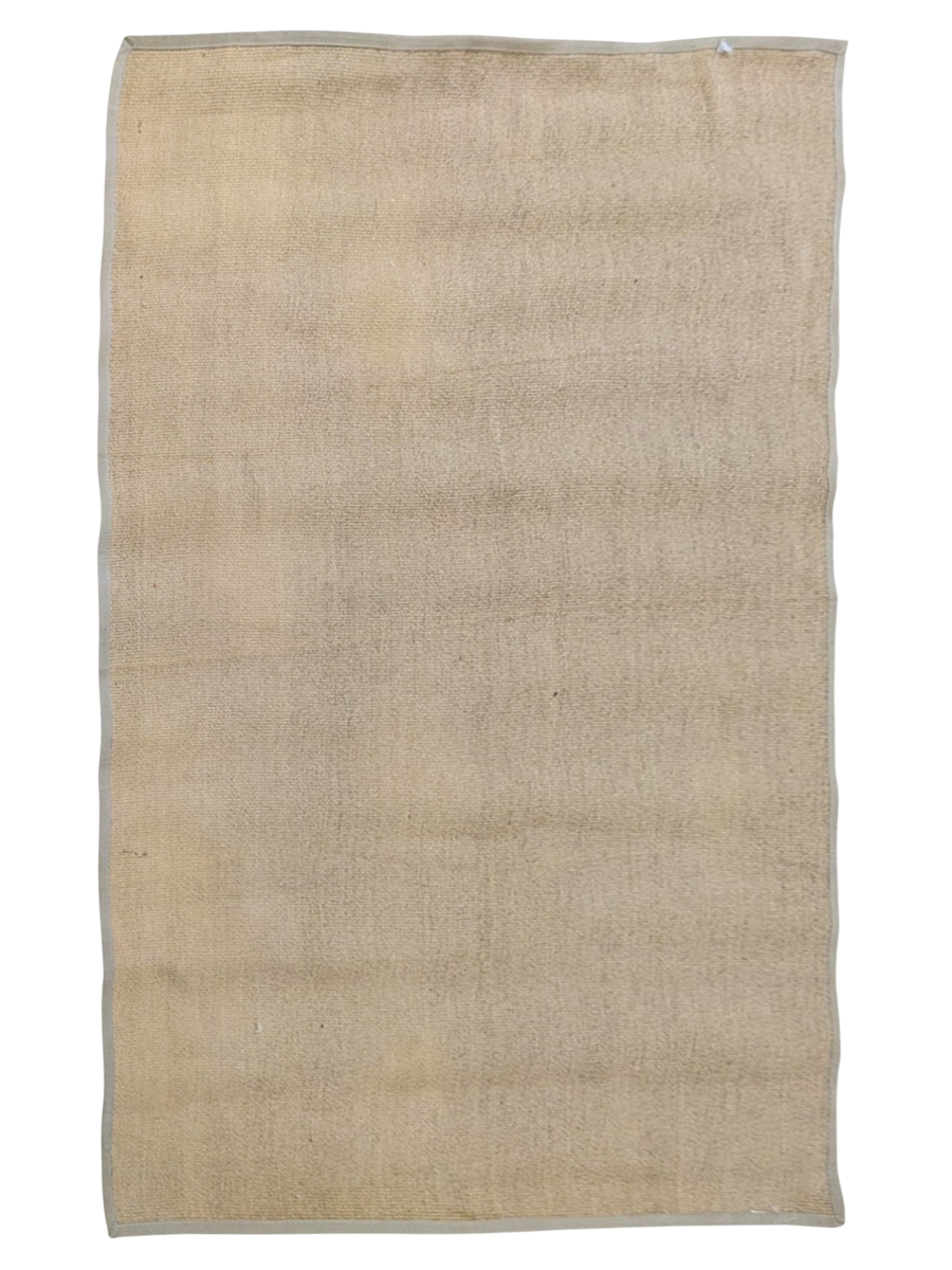 JUT1811139
