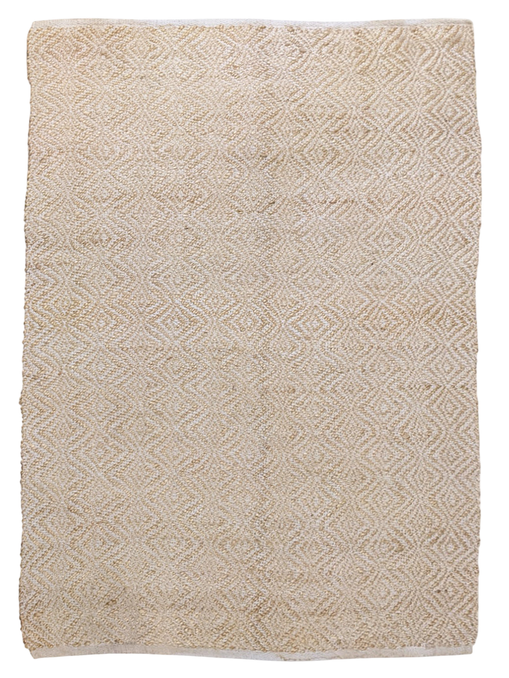 JUT1811144