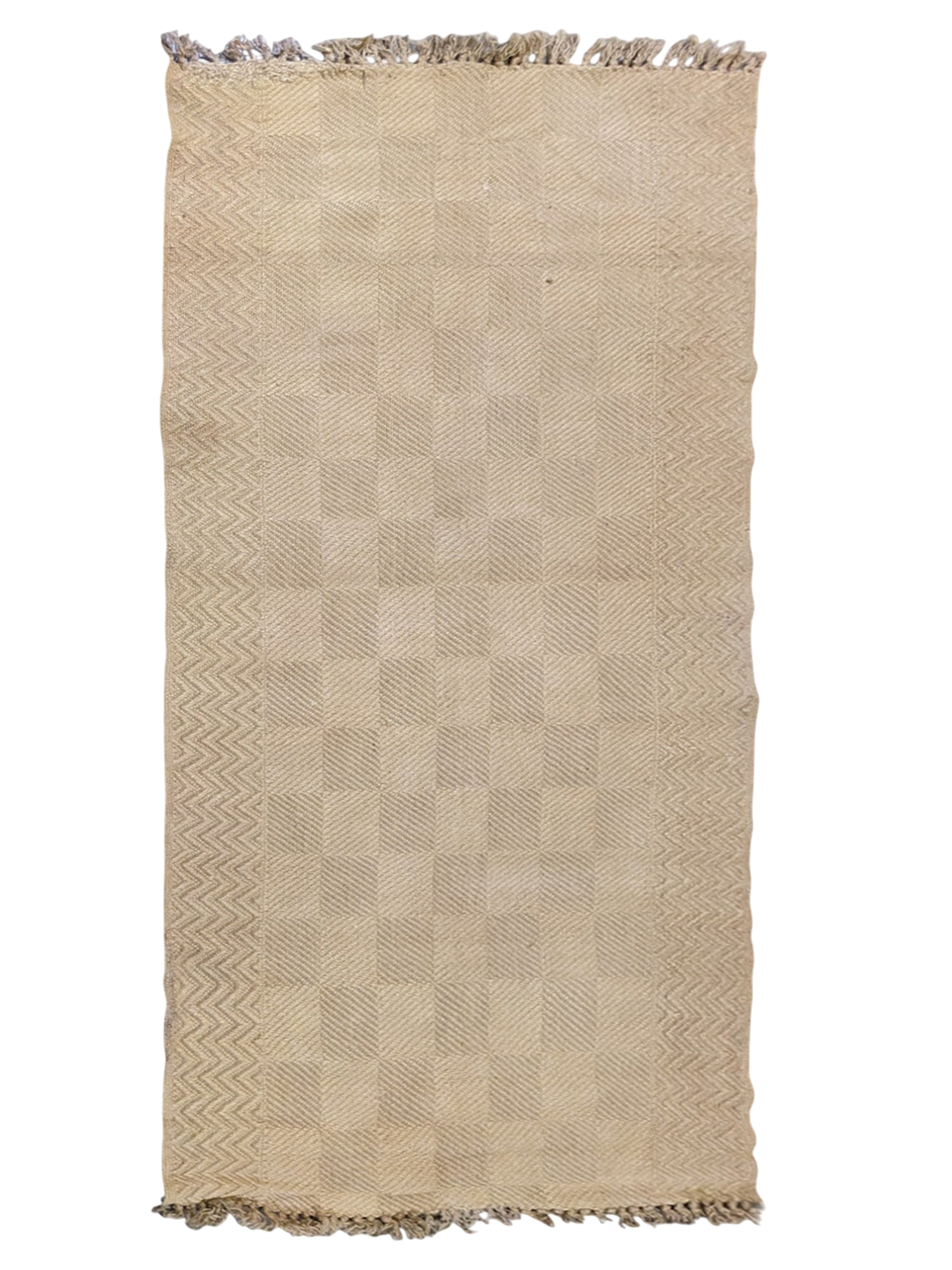 JUT1811147