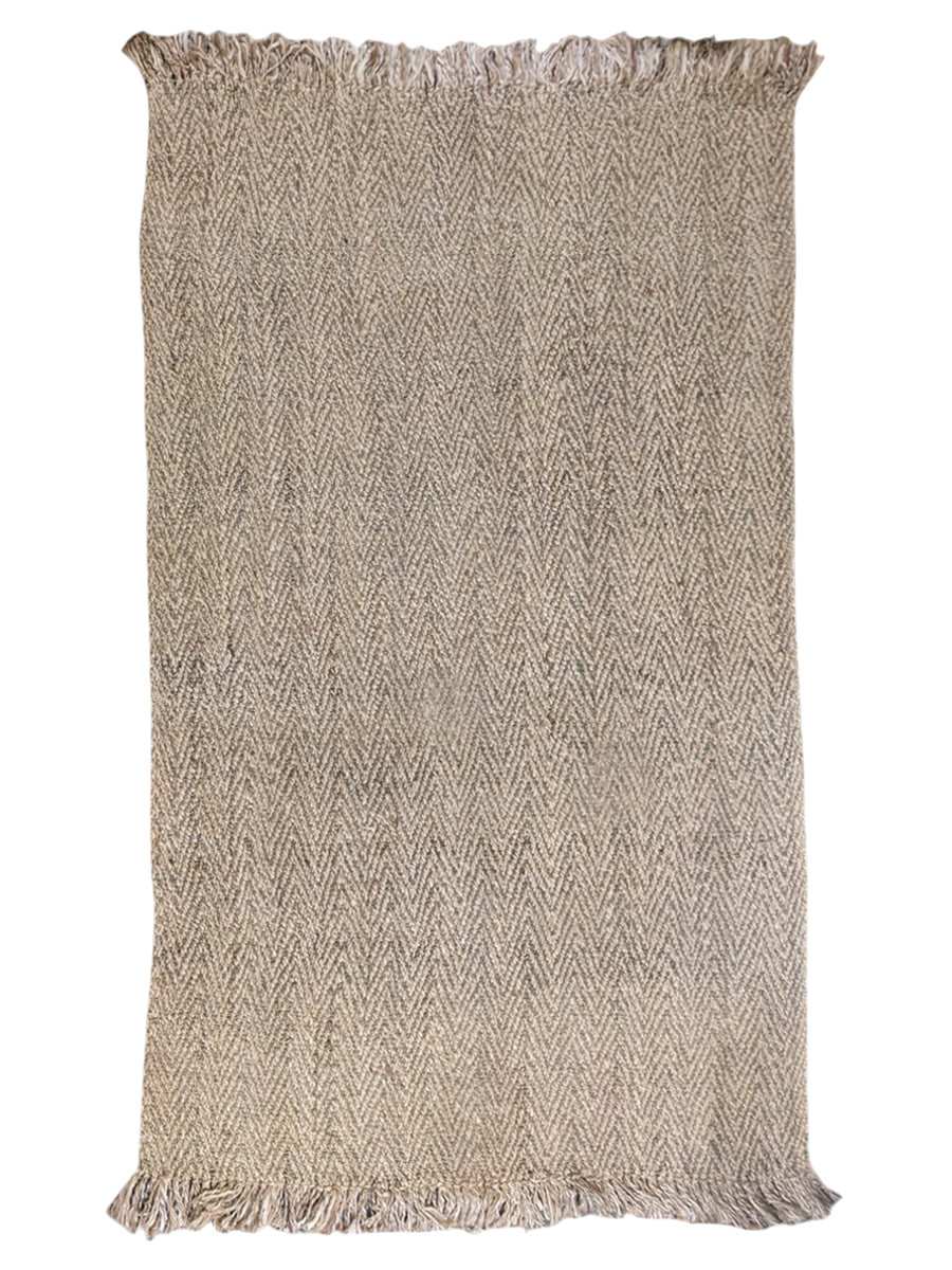 JUT181118