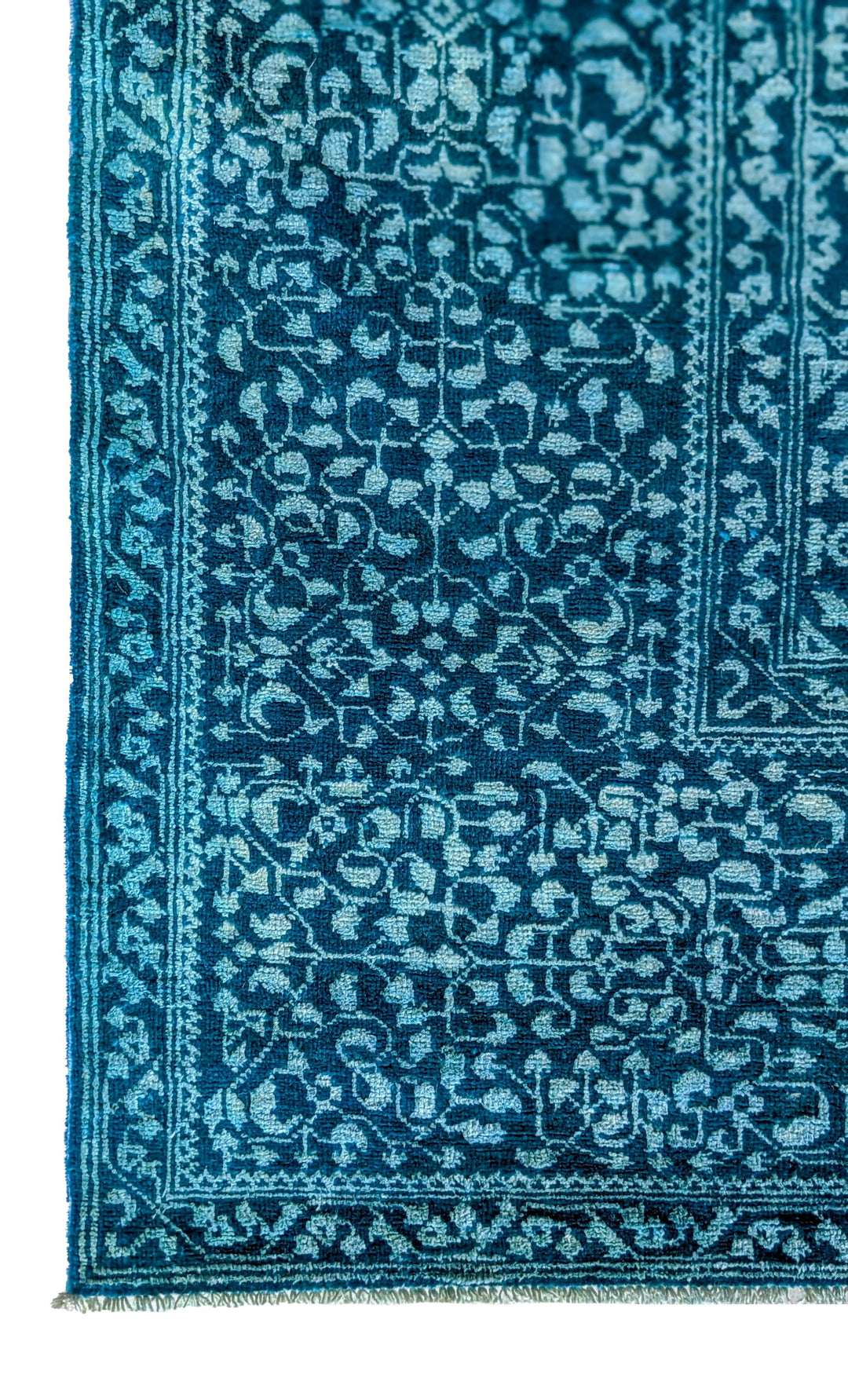 Radiant - Size: 9.11 x 8.1 - Imam Carpet Co