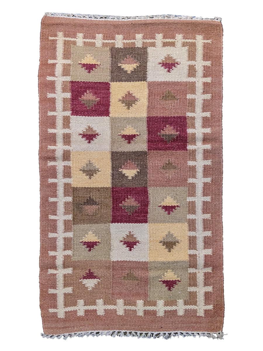 Flourish - Size: 4.5 x 2.4 - Imam Carpet Co