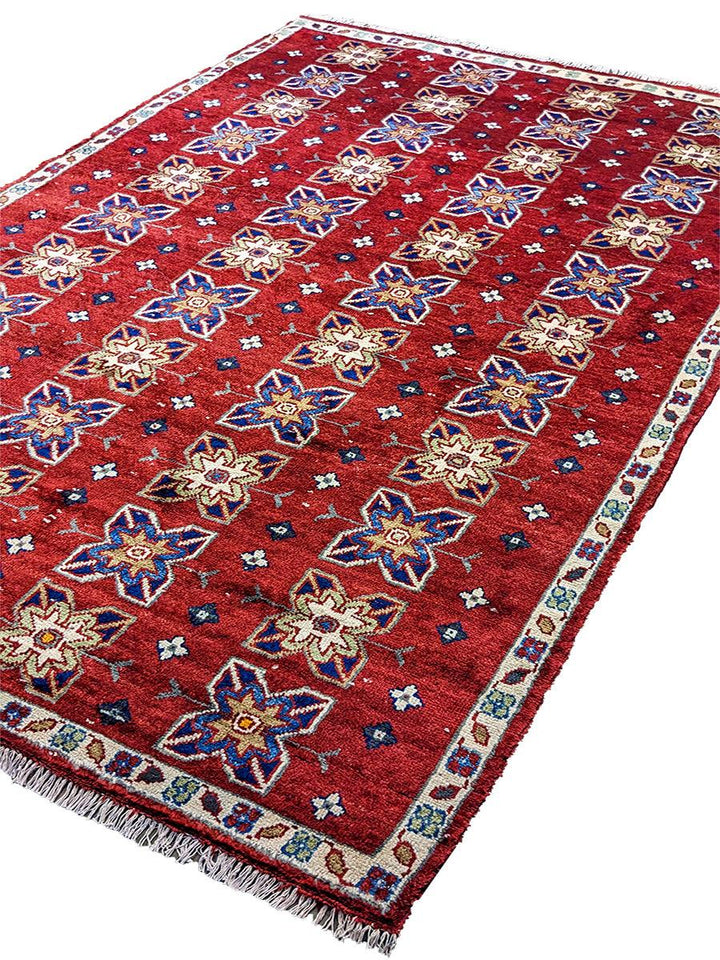 Marjane - Size: 9.10 x 6.3 - Imam Carpet Co