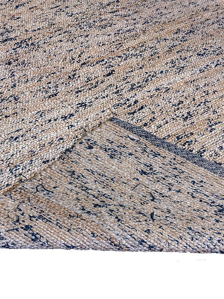 Luxuria - Size: 6.4 x 4.4 - Imam Carpet Co