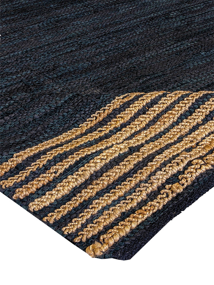 Ethnoloom - Size: 8.2 x 4.11 - Imam Carpet Co