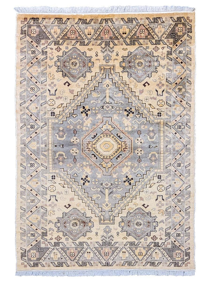 Velveton - Size: 7.11 x 4.11 - Imam Carpet Co