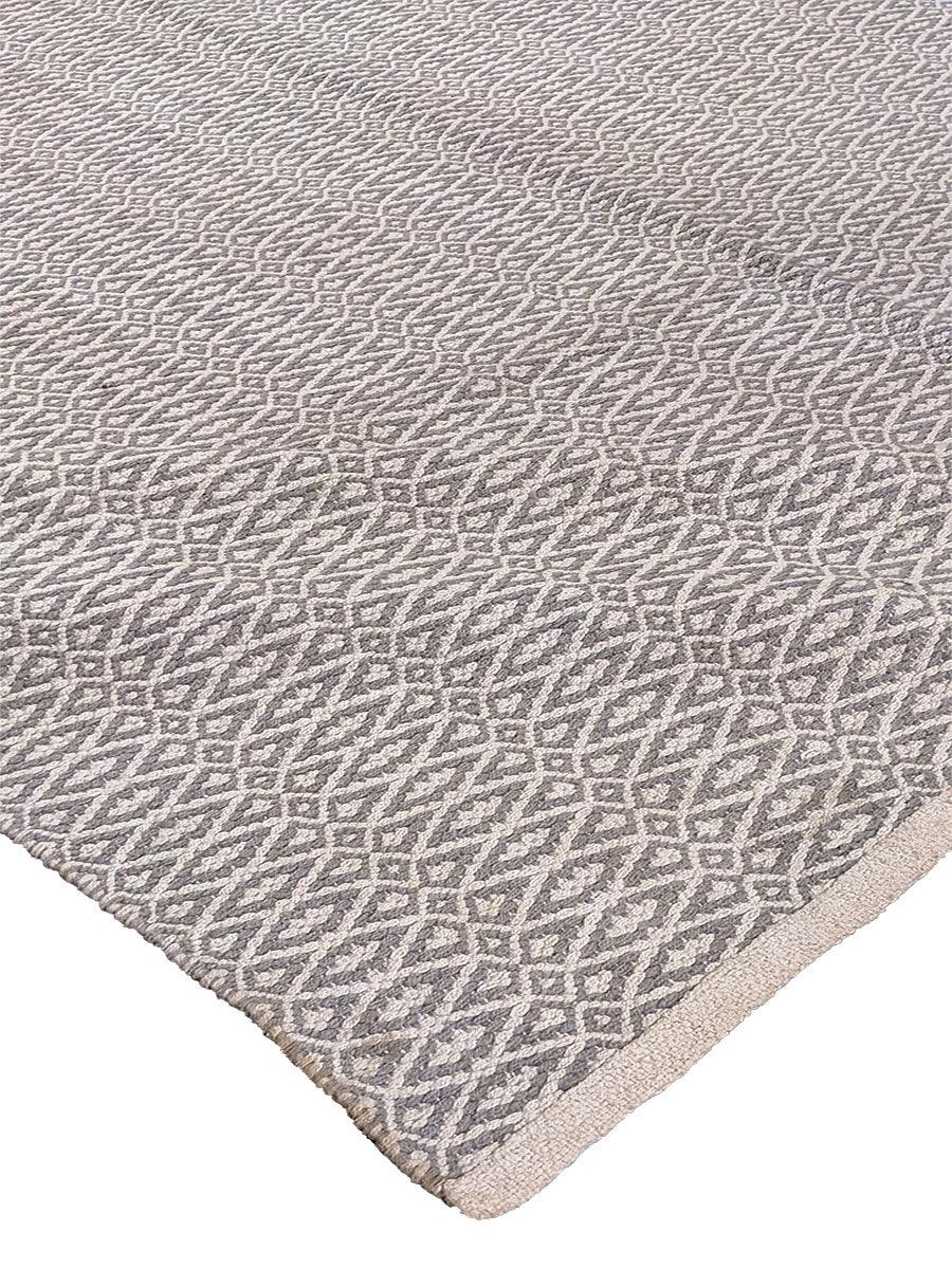 Ethnoread - Size: 9.4 x 5.8 - Imam Carpet Co