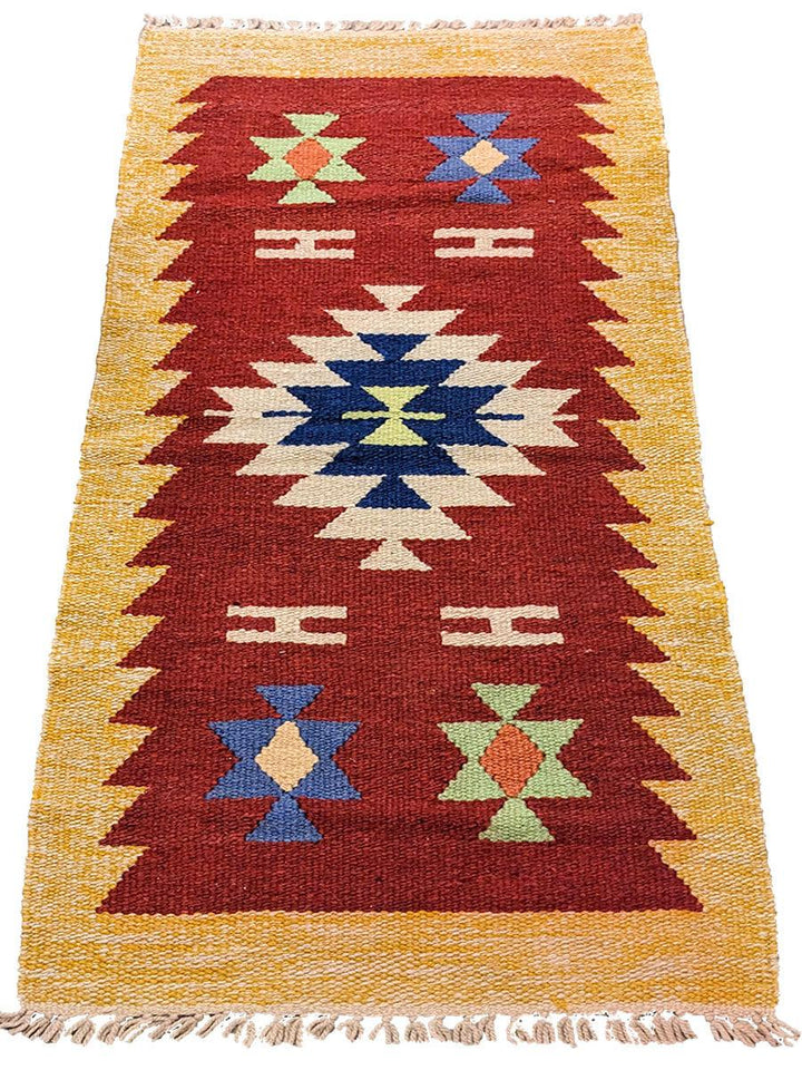 Contour - Size: 4.8 x 2.2 - Imam Carpet Co