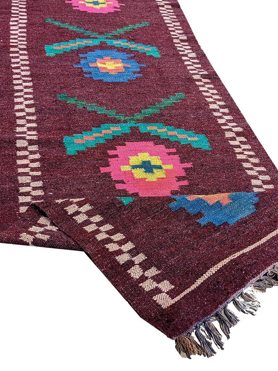 Breezuxe - Size: 9.7 x 1.9 - Imam Carpet Co