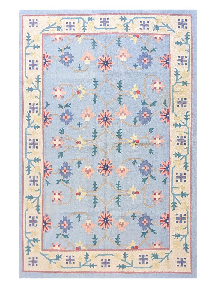 Pendulum - Size: 8.5 x 5.5 - Imam Carpet Co