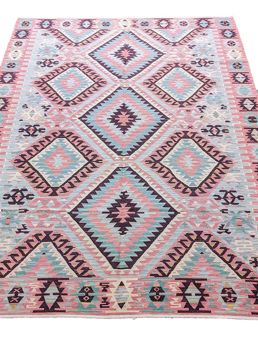 Helmand - Size: 8.7 x 5.11 - Imam Carpet Co