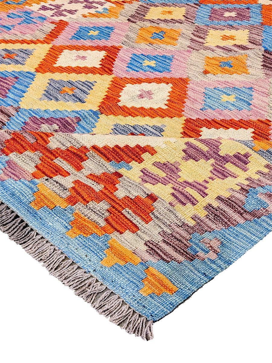 Kundail - Size: 6.6 x 4.11 - Imam Carpet Co