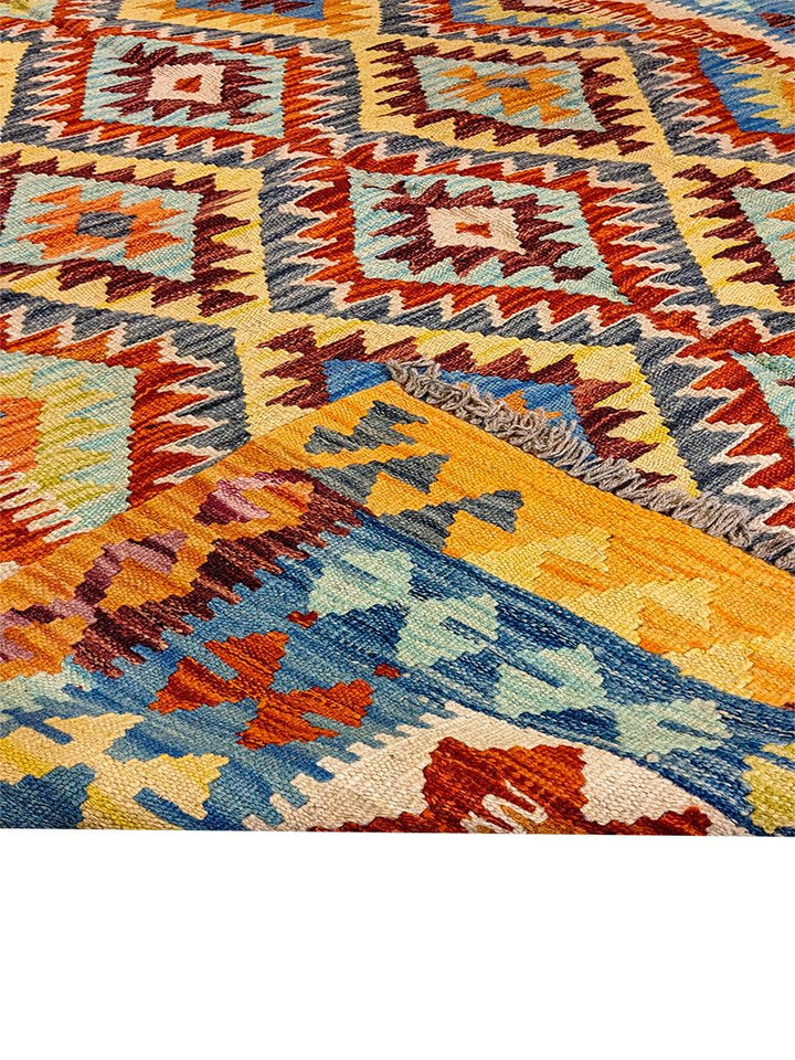 Luxey - Size: 6.4 x 4.8 - Imam Carpet Co