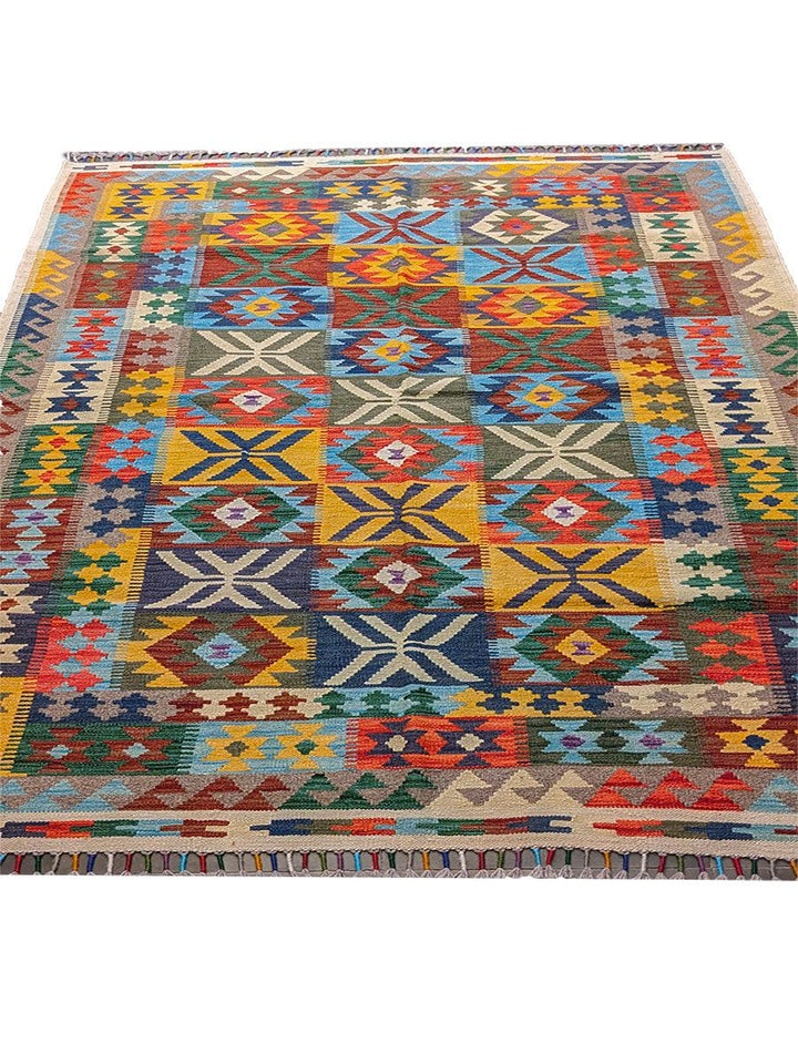 Cultural - Size: 6.10 x 5.1 - Imam Carpet Co