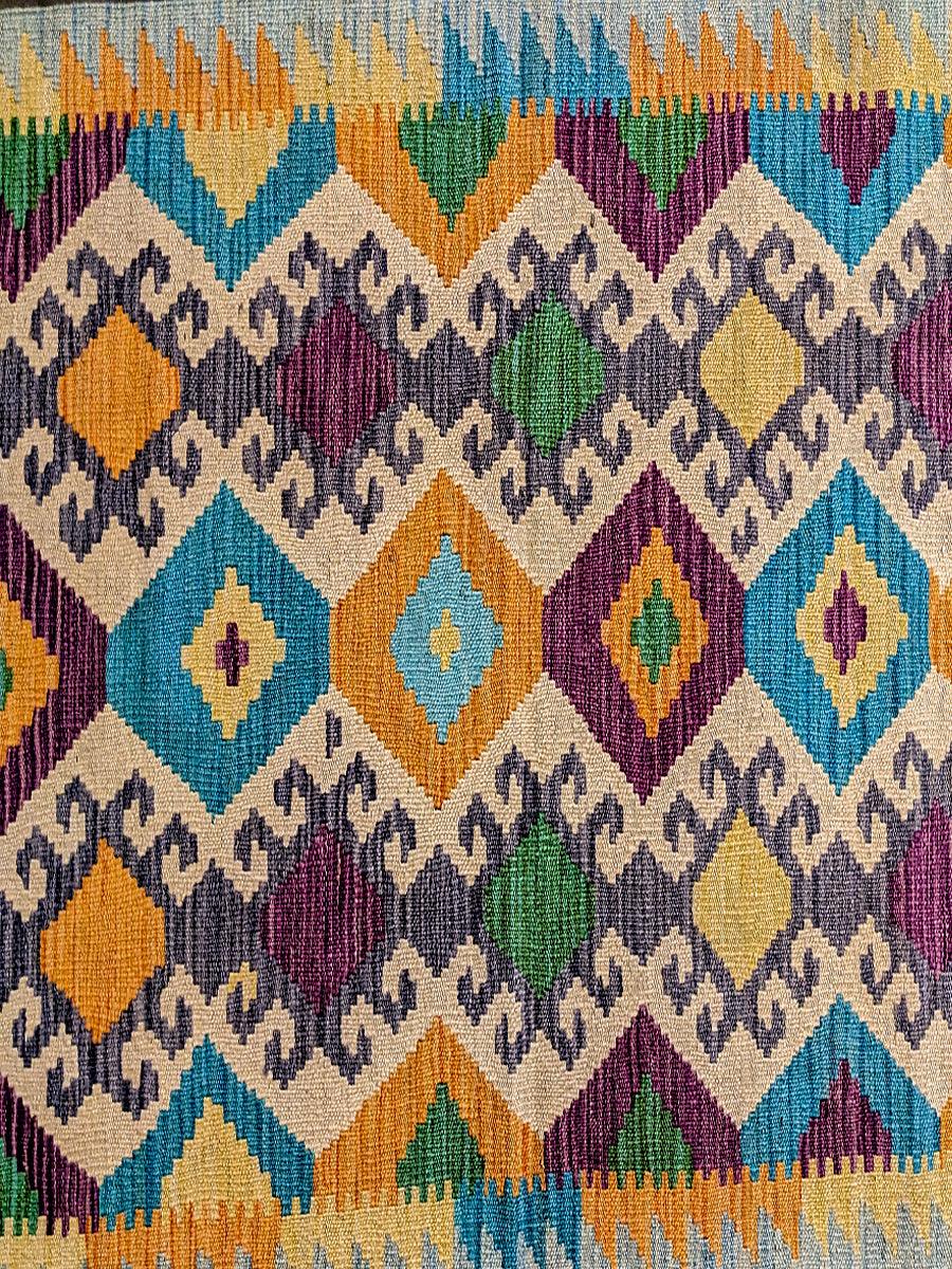 Kilim - Size: 9.10 x 2.8 - Imam Carpet Co