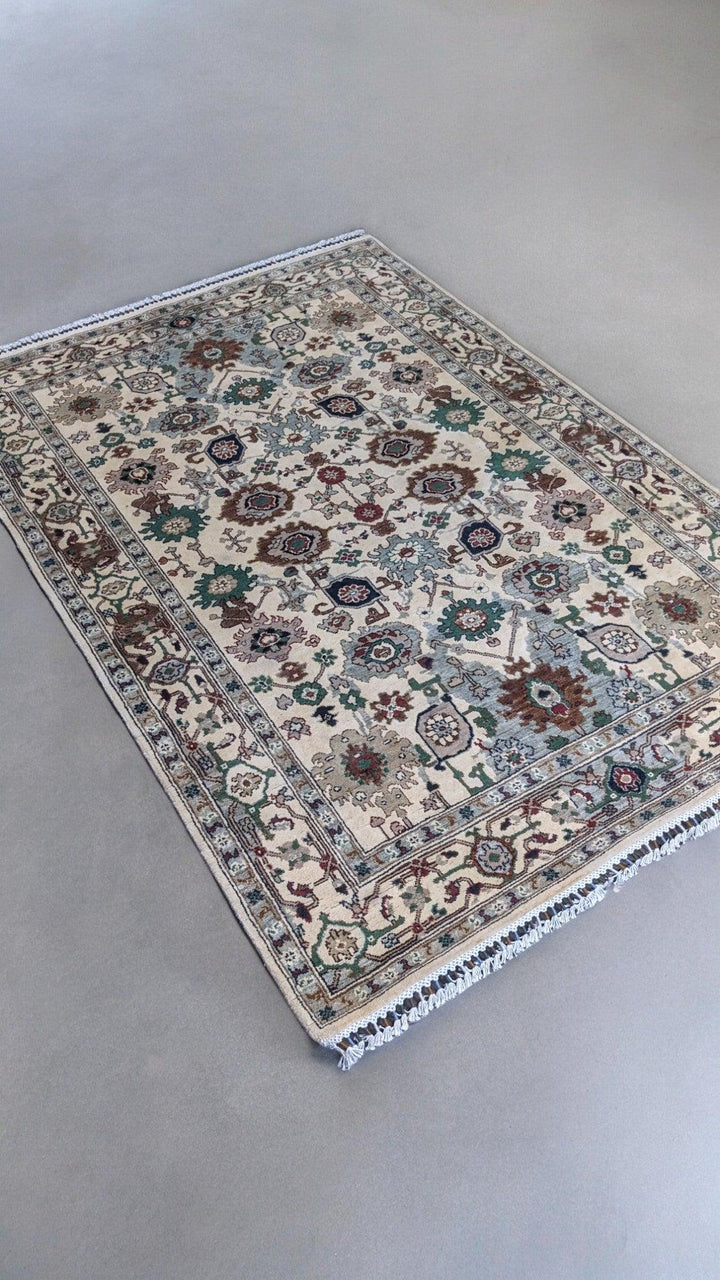 Raya - Size: 9 x 6.1 - Imam Carpet Co