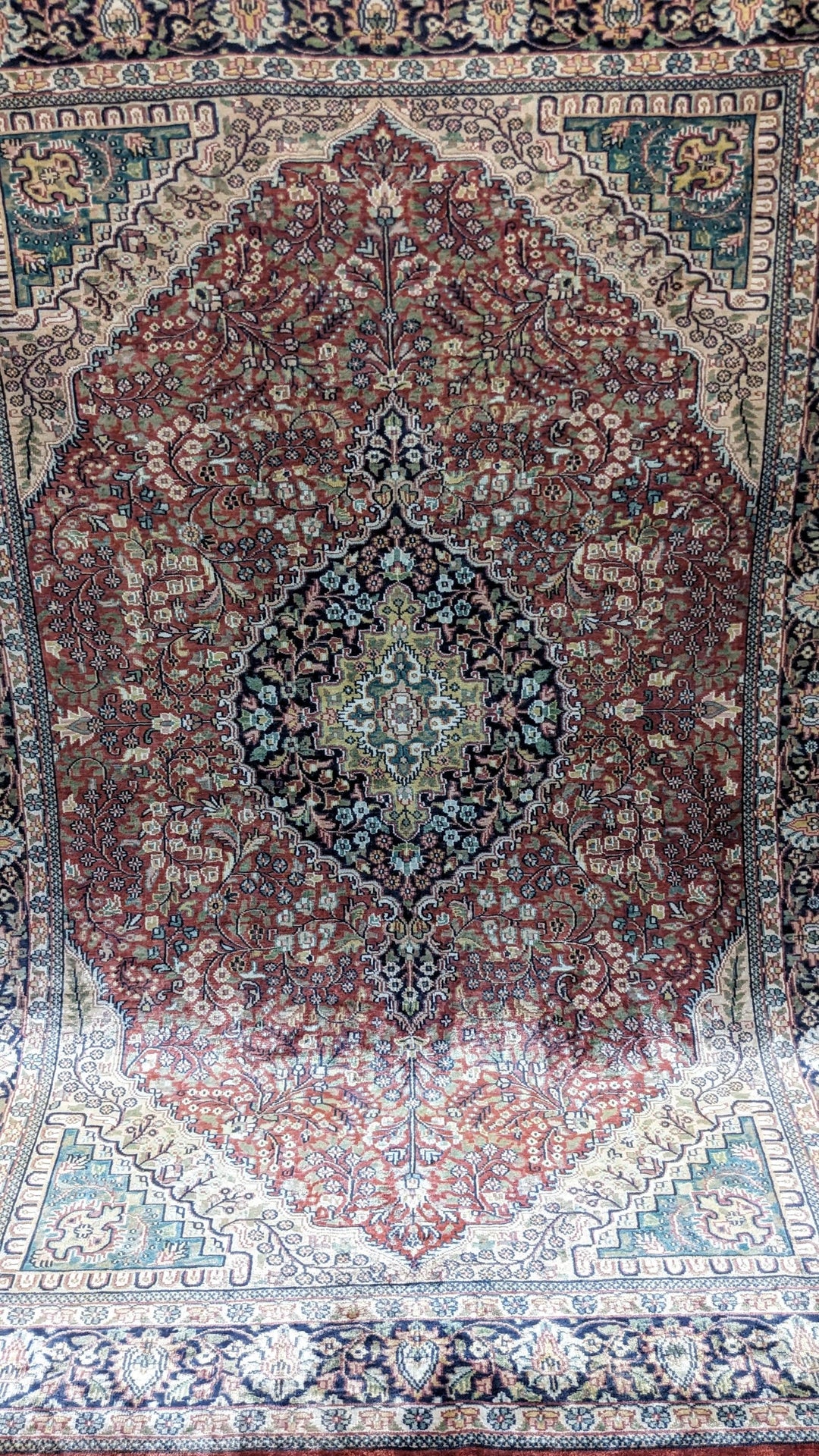 Resham - Size: 7.1 x 4.9 - Imam Carpet Co