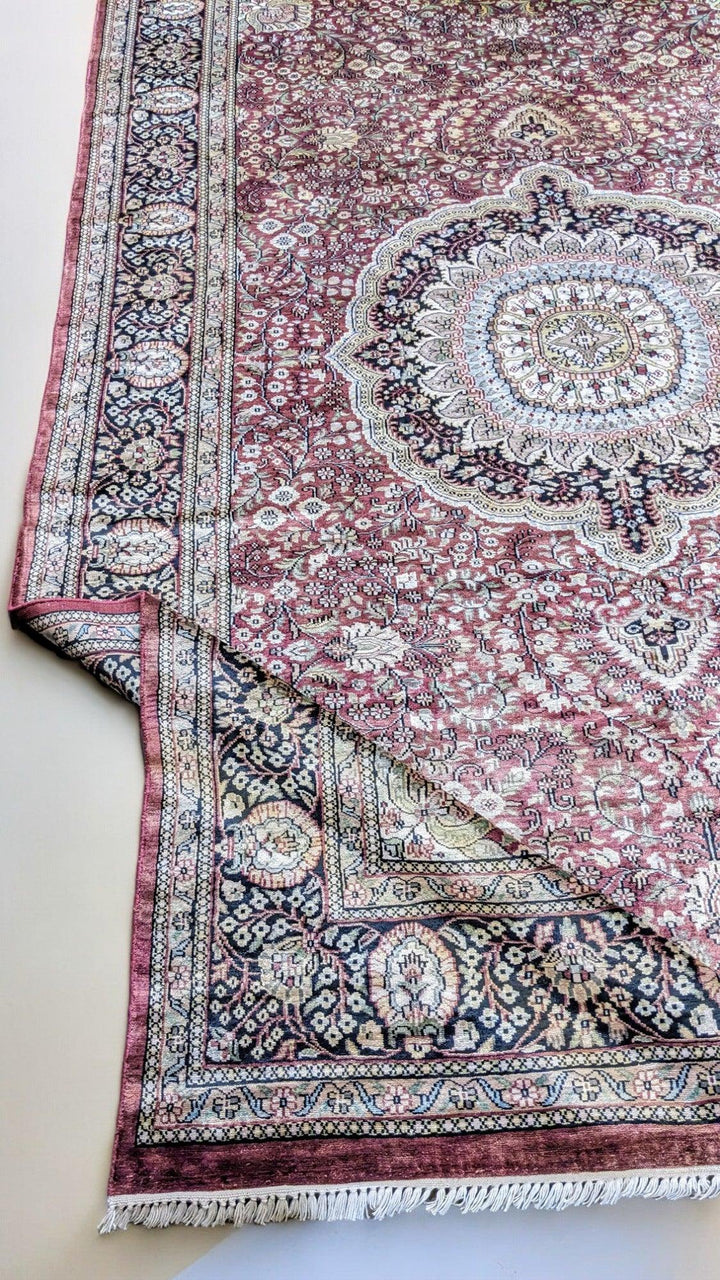 Reshamkari - Size: 9.6 x 5.11 - Imam Carpet Co