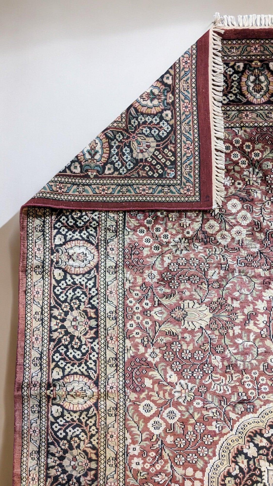 Reshamkari - Size: 9.6 x 5.11 - Imam Carpet Co