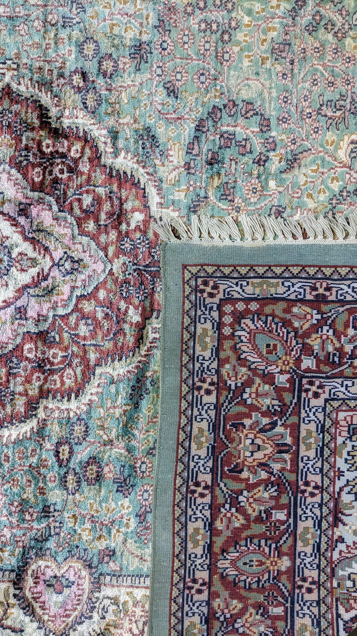 Revaj - Size: 7.2 x 5.1 - Imam Carpet Co