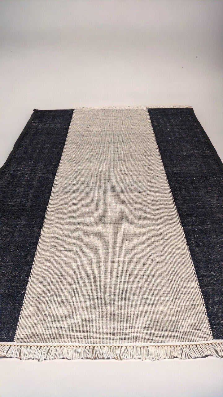 Glimmers - Size: 8 x 4.10 - Imam Carpet Co