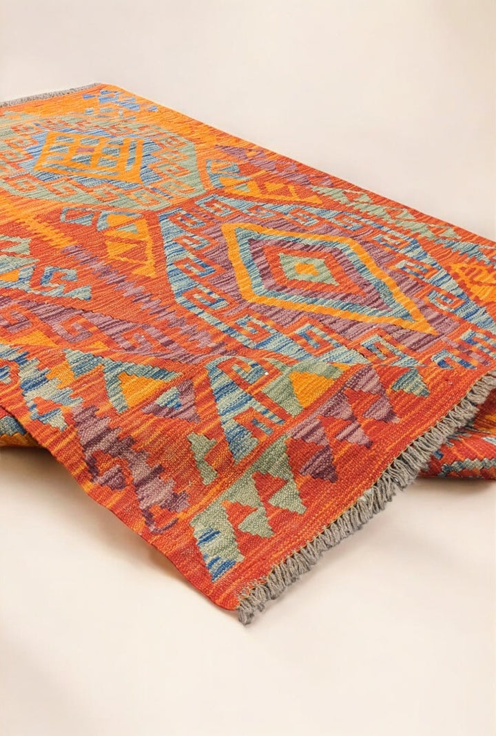 Lumena Afghani Maimana Wool Kilim Rug - Size: 5.10 x 4.1