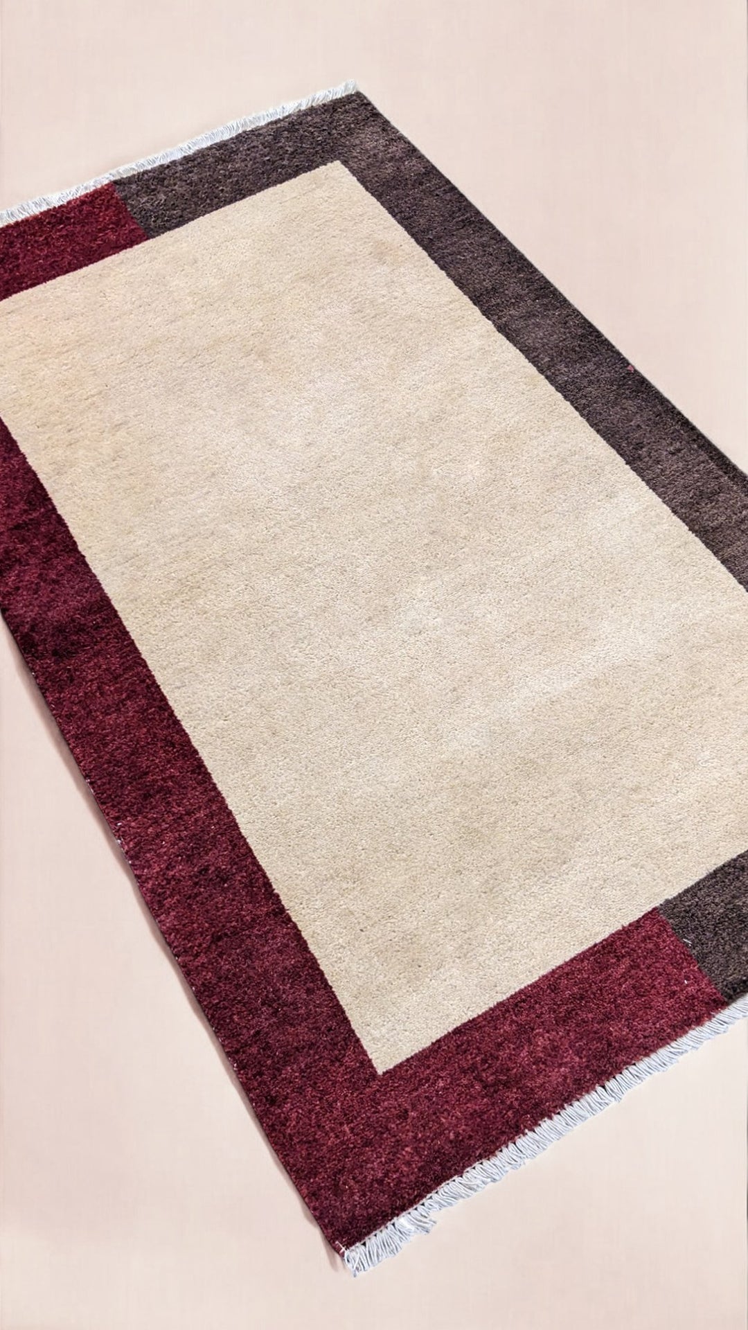 Ophelia Hand Knotted Rug - Size: 5.1 x 3.2