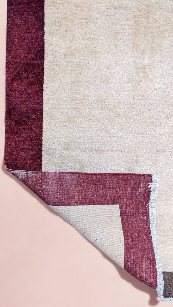 Ophelia Hand Knotted Rug - Size: 5.1 x 3.2