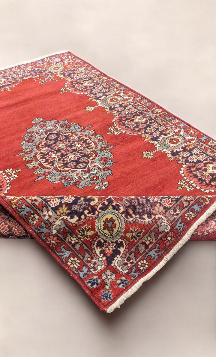 Vintage Pak Persian Rug - Size: 5.2 x 3.1