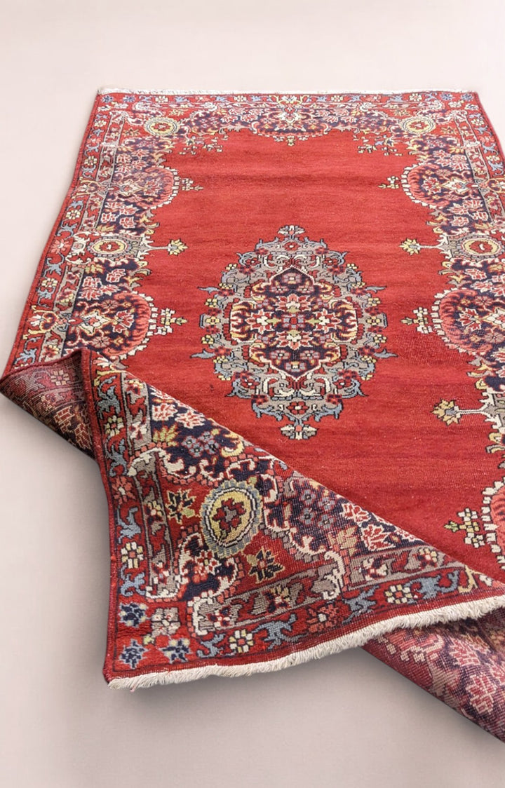 Vintage Pak Persian Rug - Size: 5.2 x 3.1