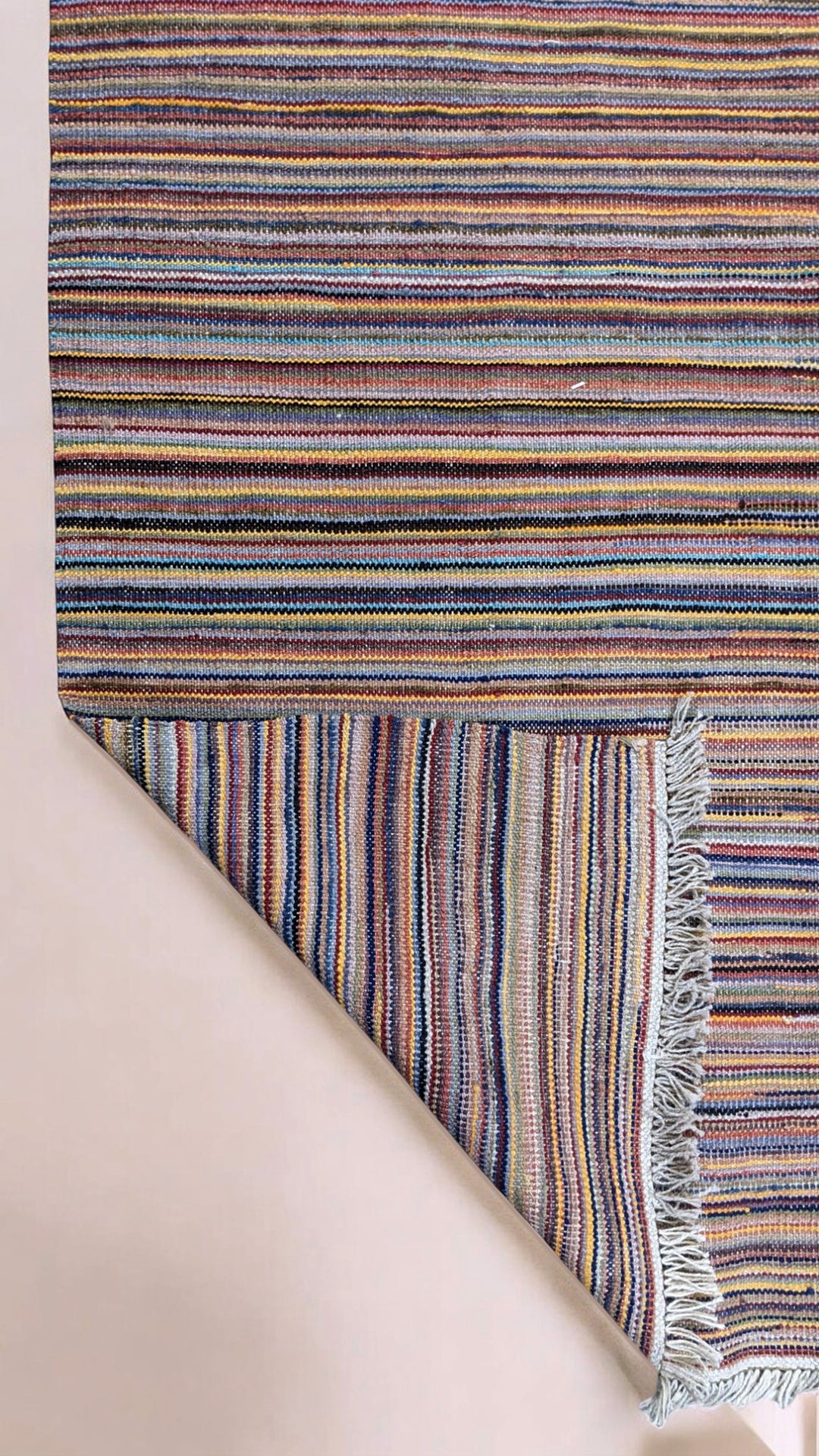 Rhythmic Modern Flatweave Wool Rug - Size: 8.2 x 5.10