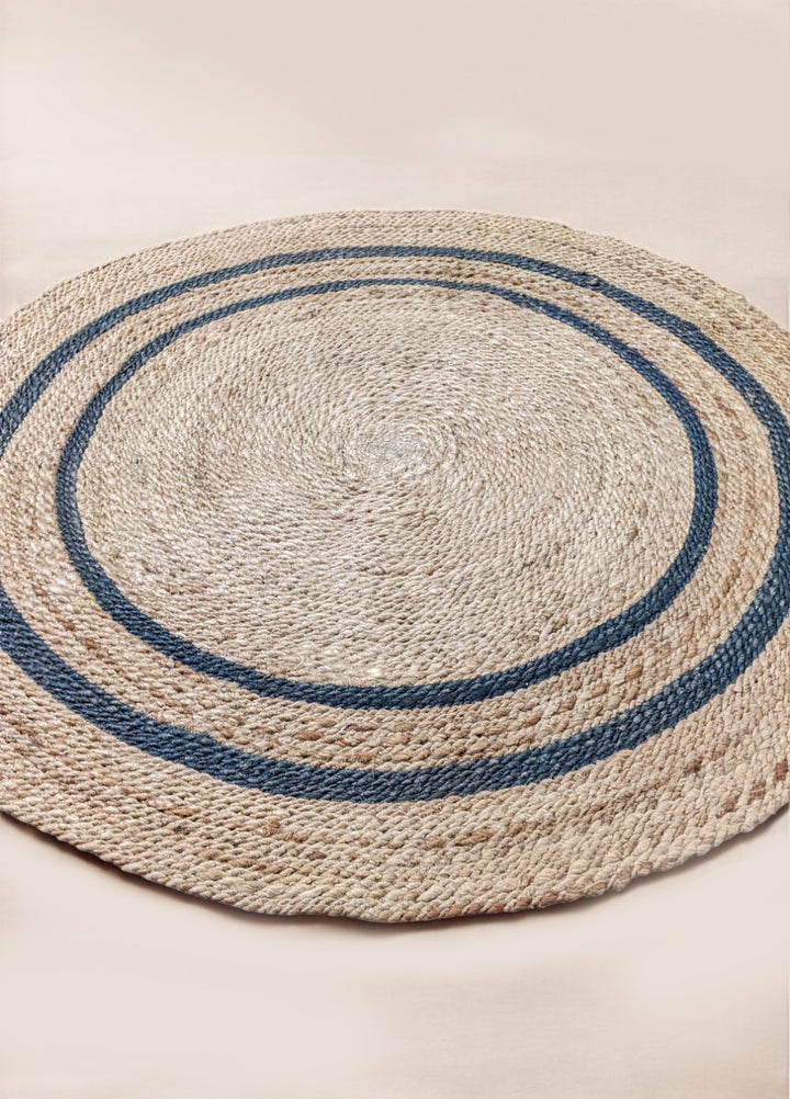 Braided Natural Jute Rug - Size: 5 x 5