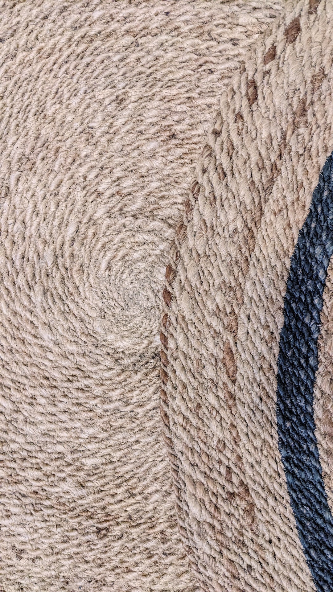 Braided Natural Jute Rug - Size: 5 x 5