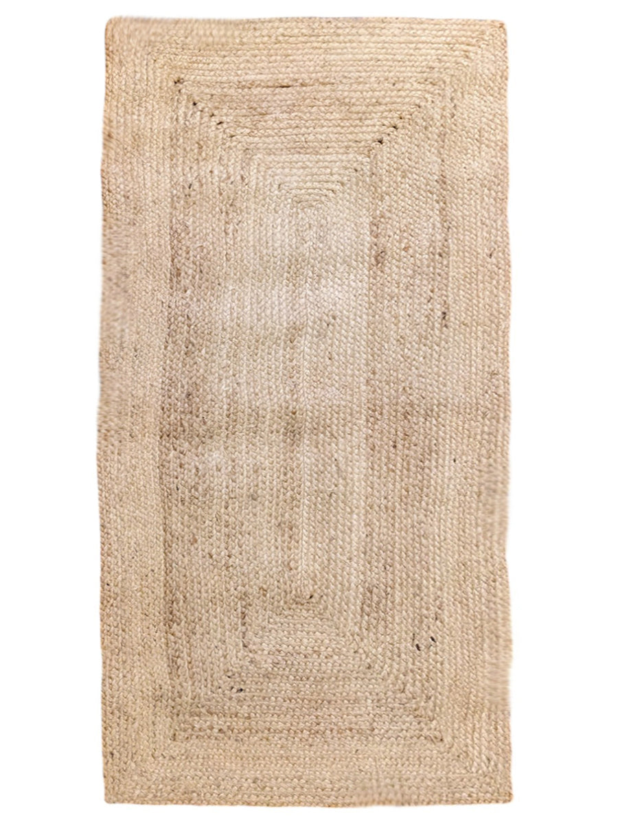 Alvari - Size: 4.8 x 2.6