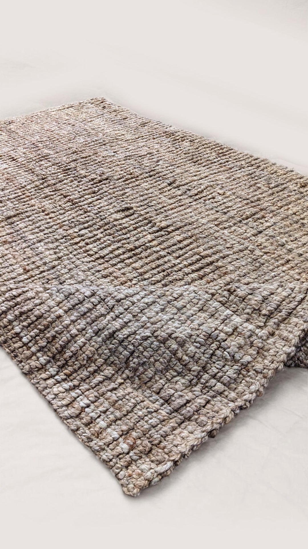 Chunky Natural Jute Rug - Size: 8.2 x 5