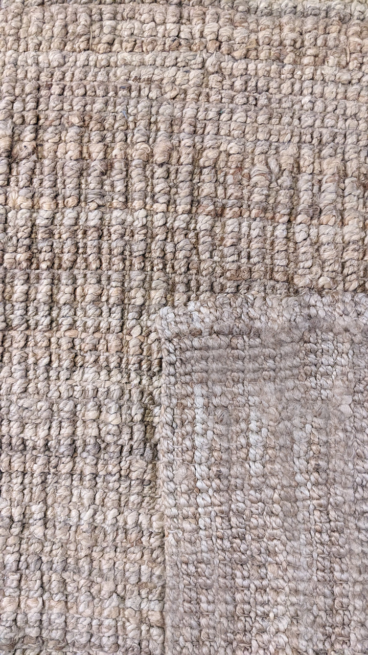 Chunky Natural Jute Rug - Size: 8.2 x 5