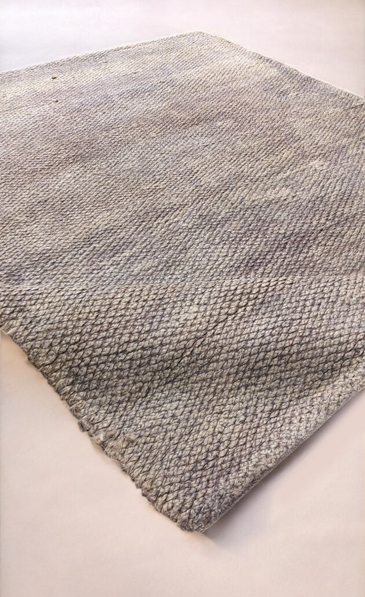 Braided Natural Jute Rug - Size: 7.2 x 5.4