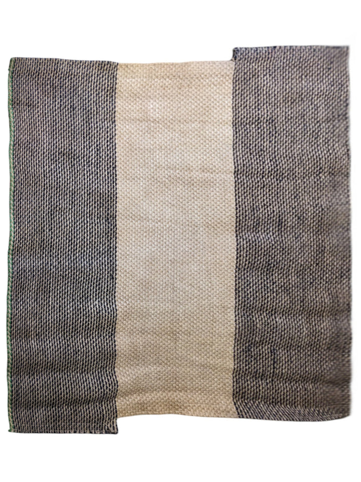 Braided Natural Jute Rug - Size: 6.8 x 5.7