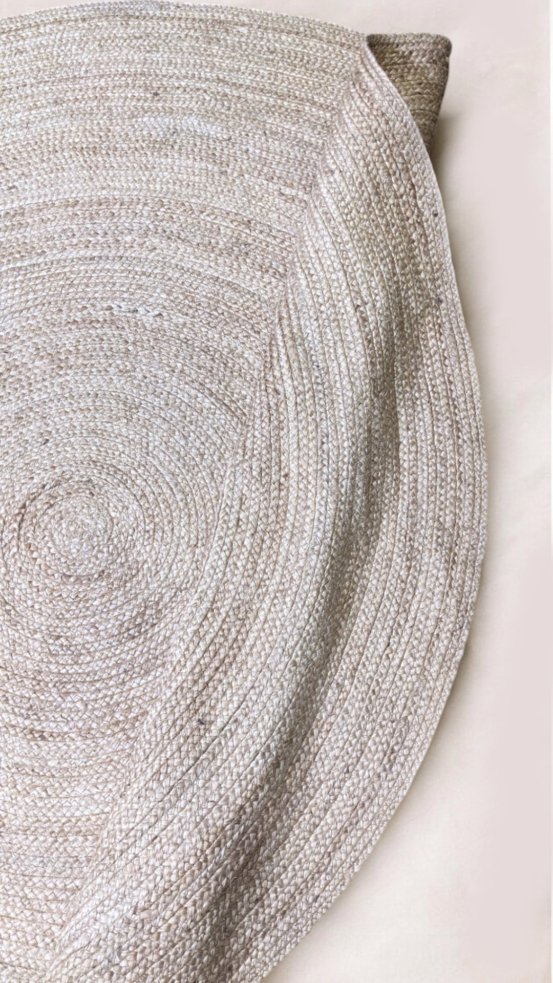 Bravix Natural Jute Rug - Size: 6 x 6