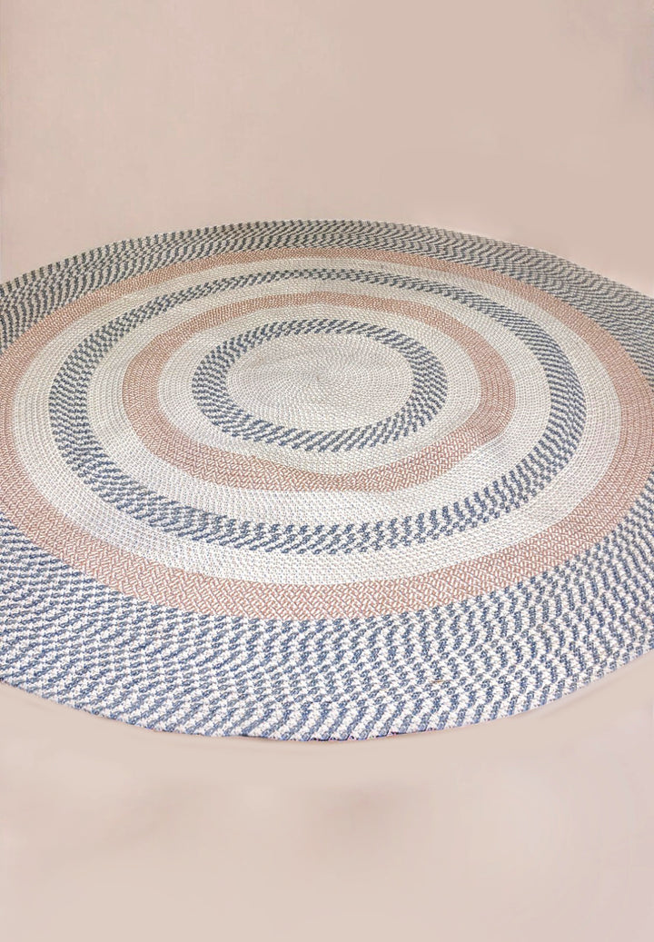 Braided Natural Jute Rug - Size: 8.5 x 8.5