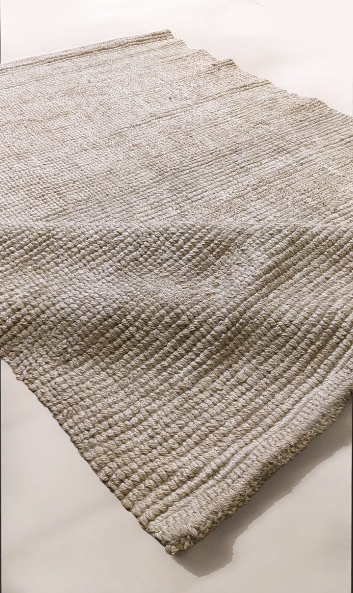 Loop Natural Jute Rug - Size: 5.2 x 3.10