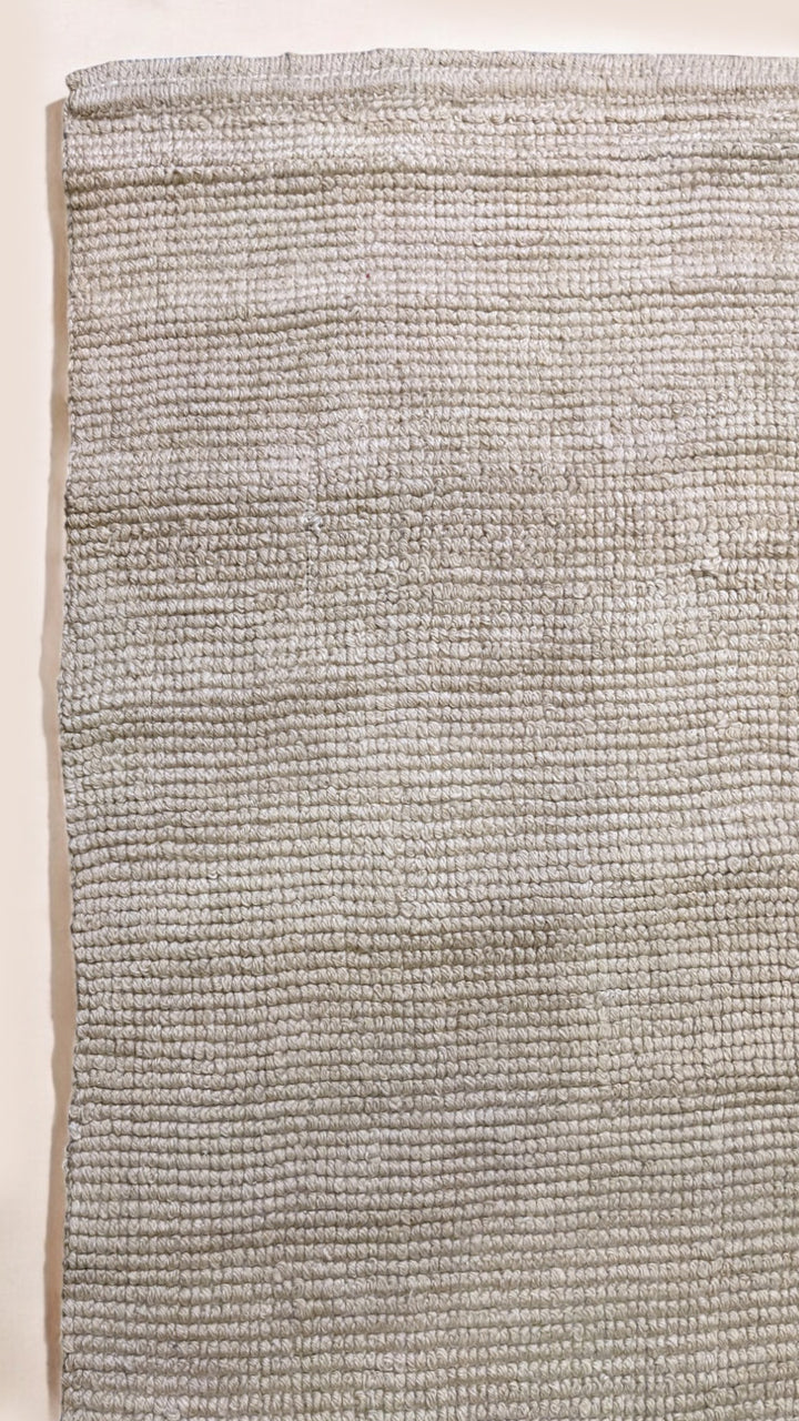 Loop Natural Jute Rug - Size: 5.2 x 3.10