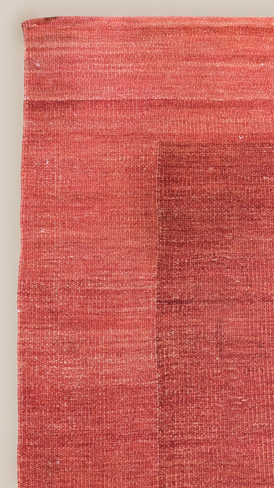 Modern Flatweave Rug - Size: 7.10 x 5.7