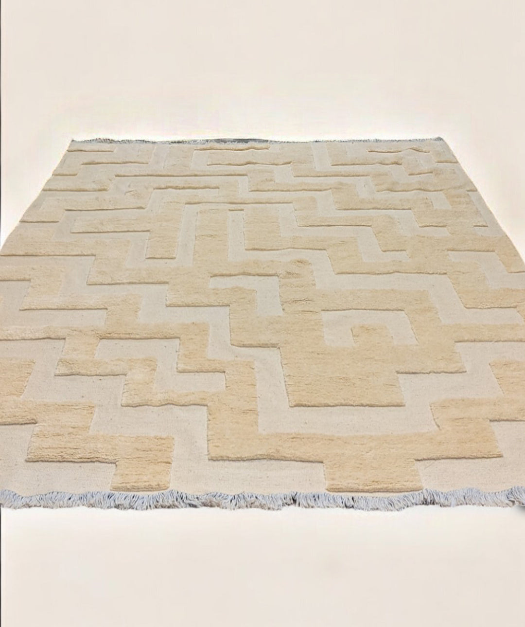 Zion Textured Berber Wool Rug - Size: 10.1 x 8.2