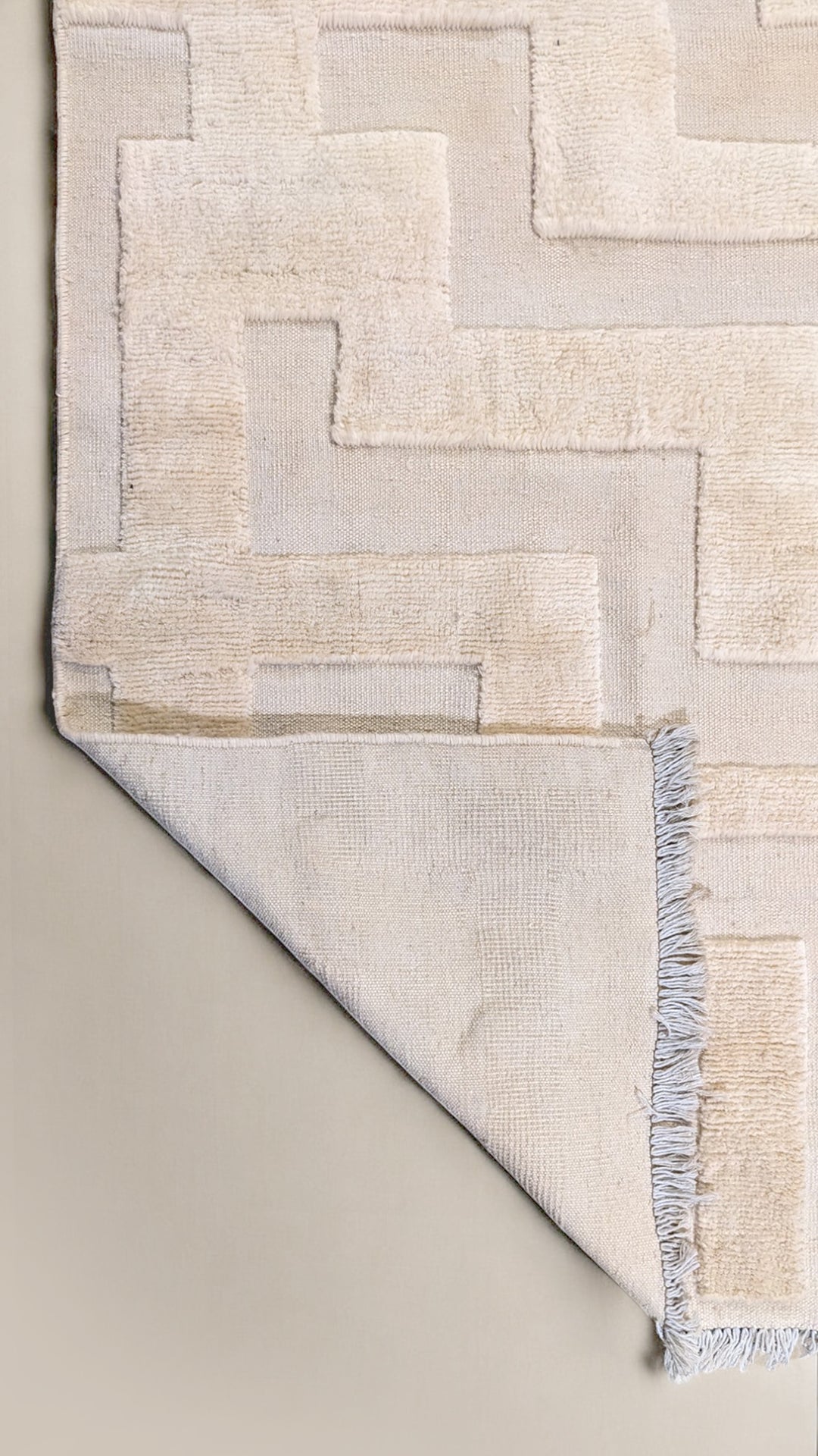 Zion Textured Berber Wool Rug - Size: 10.1 x 8.2