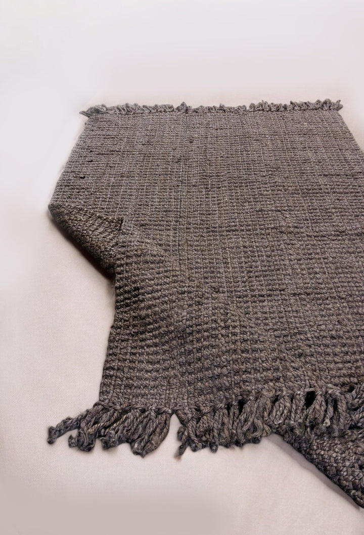 Chunky Overdyed Jute Rug - Size: 6.1 x 4