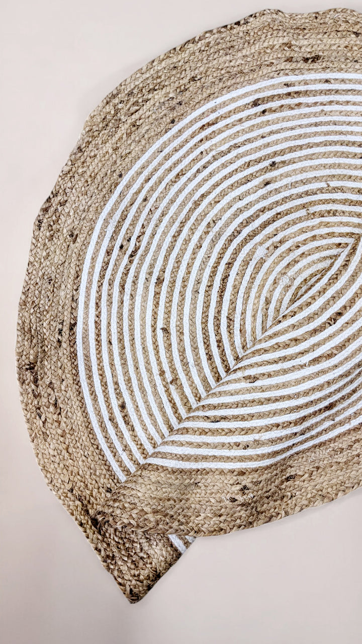 Braided Natural Jute Rug - Size: 3.10 x 3.10