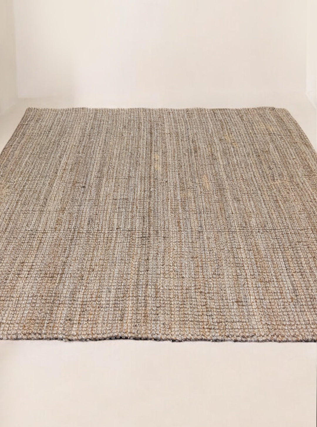 Chunky Natural Jute Rug - Size: 8.6 x 8.9